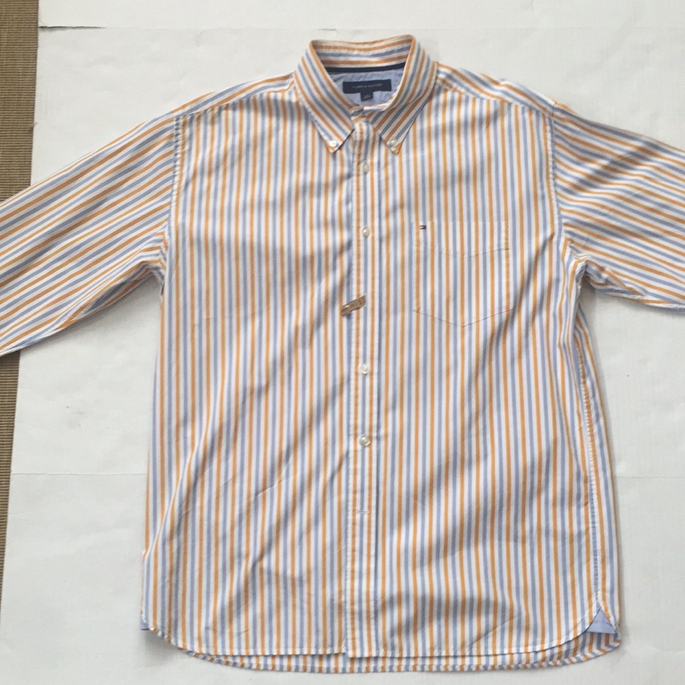 Vintage Tommy Hilfiger button up shirt